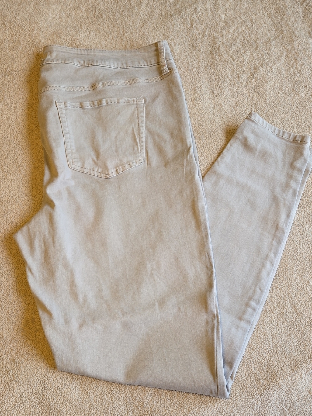Maurices Light Gray Skinny Jeans